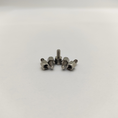 مباعدات سداسية M2-M12 نحاس فولاذ مقاوم للصدأ أطوال مخصصة تركيب لوحة الدوائر المطبوعة