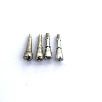 مشبك برأس بارد متعدد السلك M4x20 طلاء زنك غير قياسي