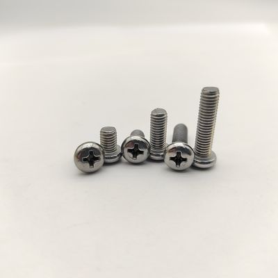 مسامير آلية برأس مقلاة فيليبس من الفولاذ المقاوم للصدأ 304 A2-70 DIN 7985